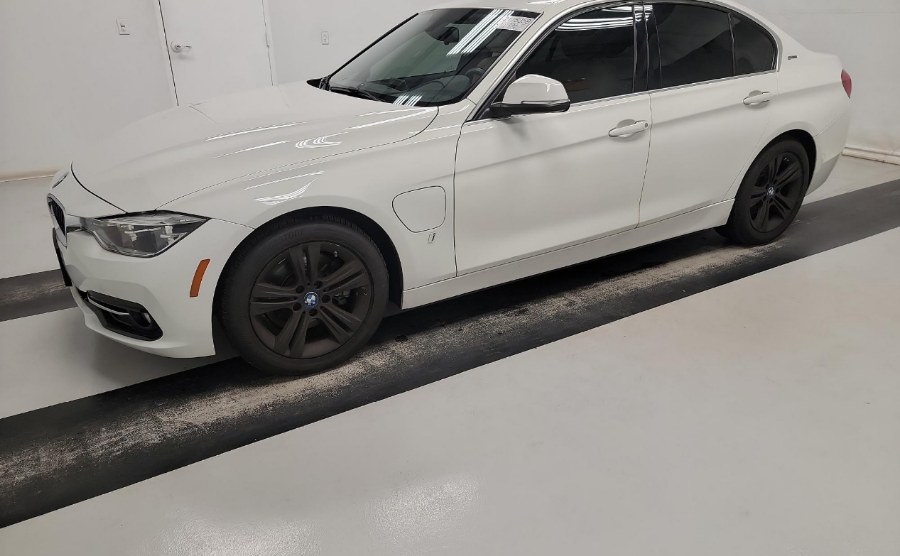 Used 2018 BMW 3 Series in Jamaica, New York | Sunrise Autoland. Jamaica, New York