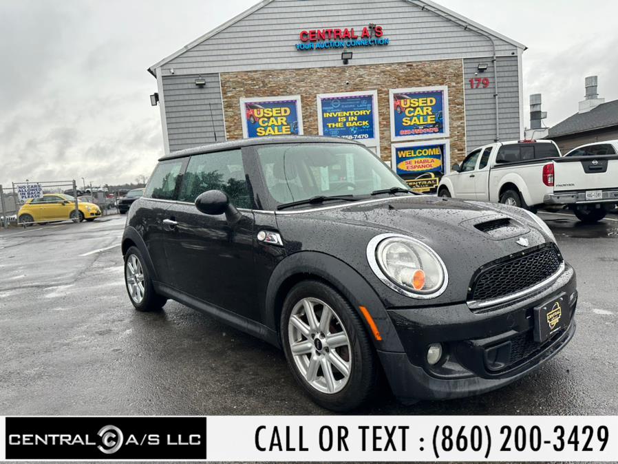 2011 MINI Cooper Hardtop 2dr Cpe S, available for sale in East Windsor, Connecticut | Central A/S LLC. East Windsor, Connecticut