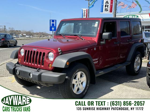 Used 2013 Jeep Wrangler Unlimited in PATCHOGUE, New York | JAYWARE CARS TRUCKS VANS. PATCHOGUE, New York