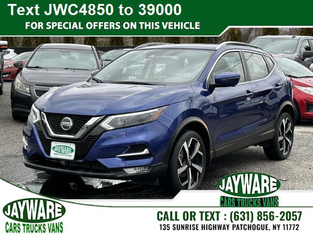 Used 2021 Nissan Rogue Sport in PATCHOGUE, New York | JAYWARE CARS TRUCKS VANS. PATCHOGUE, New York