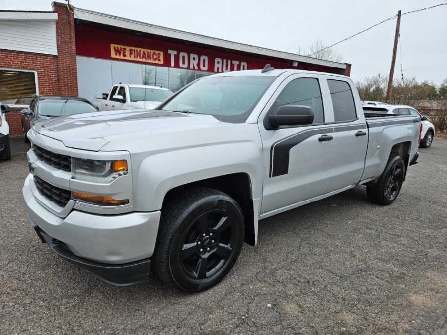 2016 Chevrolet Silverado 1500 4WD Double Cab 143.5" Custom, available for sale in East Windsor, Connecticut | Toro Auto. East Windsor, Connecticut