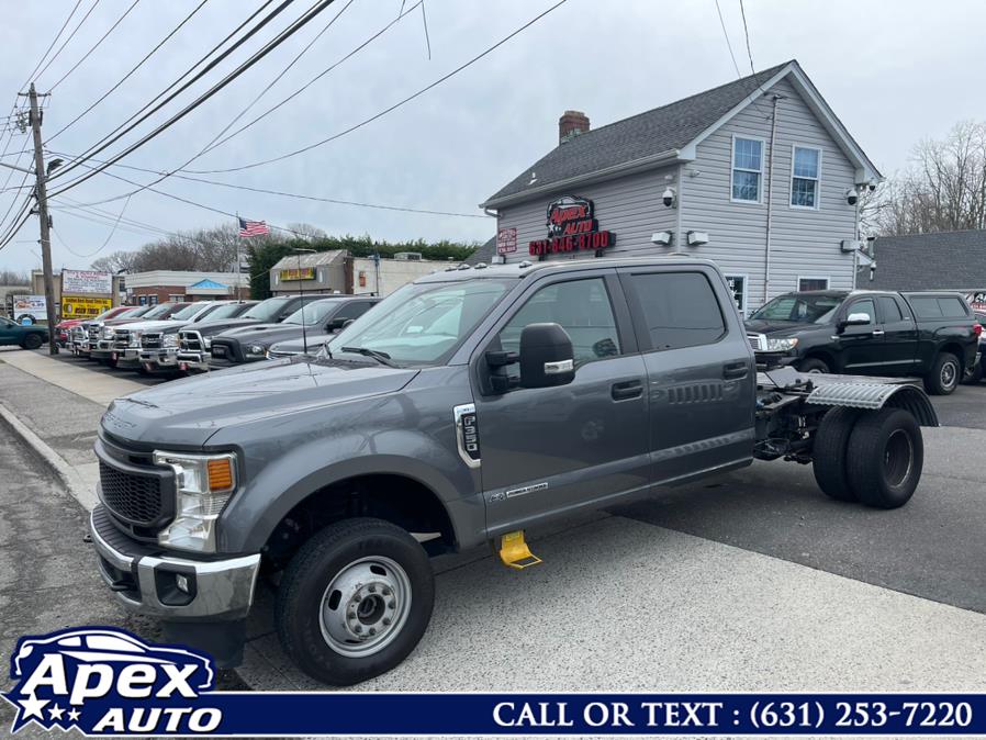 2022 Ford Super Duty F-350 DRW XL 4WD Crew Cab 8'' Box, available for sale in Selden, New York | Apex Auto. Selden, New York