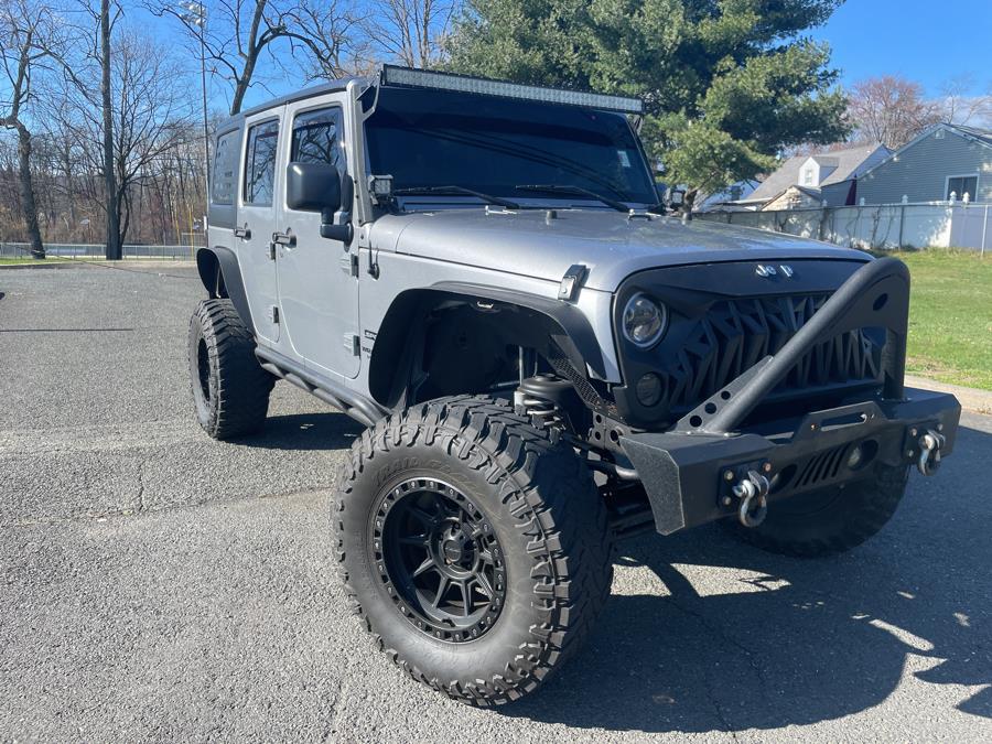 Used 2016 Jeep Wrangler Unlimited in Plainfield, New Jersey | Lux Auto Sales of NJ. Plainfield, New Jersey