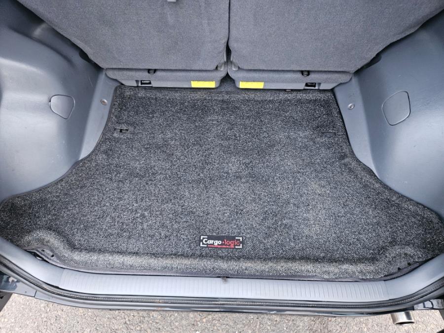 2002 Toyota RAV4 4dr Auto 4WD (Natl), available for sale in New Britain, Connecticut | Supreme Automotive. New Britain, Connecticut 2002 Toyota RAV4 4dr Auto 4WD (Natl), available for sale in New Britain, Connecticut | Supreme Automotive. New Britain, Connecticut