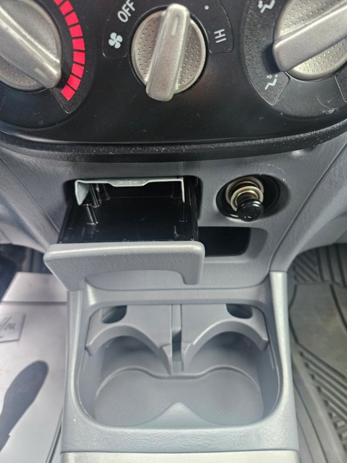 2002 Toyota RAV4 4dr Auto 4WD (Natl), available for sale in New Britain, Connecticut | Supreme Automotive. New Britain, Connecticut 2002 Toyota RAV4 4dr Auto 4WD (Natl), available for sale in New Britain, Connecticut | Supreme Automotive. New Britain, Connecticut