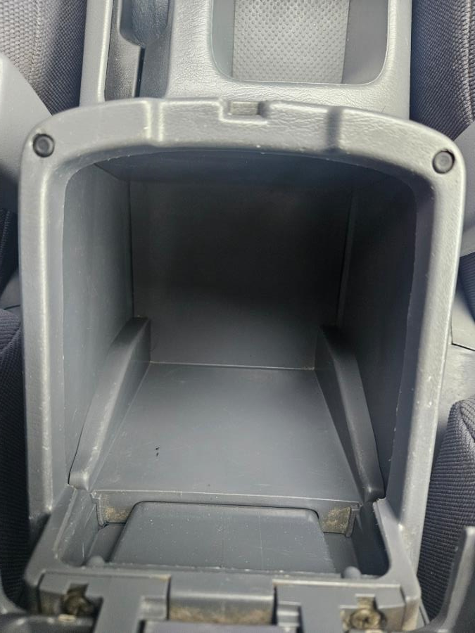 2002 Toyota RAV4 4dr Auto 4WD (Natl), available for sale in New Britain, Connecticut | Supreme Automotive. New Britain, Connecticut 2002 Toyota RAV4 4dr Auto 4WD (Natl), available for sale in New Britain, Connecticut | Supreme Automotive. New Britain, Connecticut
