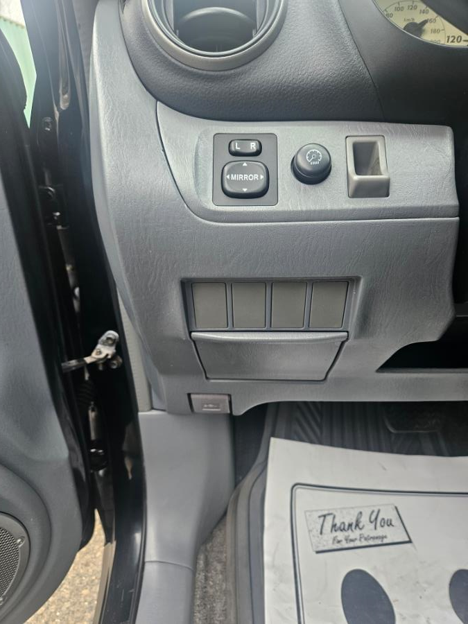 2002 Toyota RAV4 4dr Auto 4WD (Natl), available for sale in New Britain, Connecticut | Supreme Automotive. New Britain, Connecticut 2002 Toyota RAV4 4dr Auto 4WD (Natl), available for sale in New Britain, Connecticut | Supreme Automotive. New Britain, Connecticut