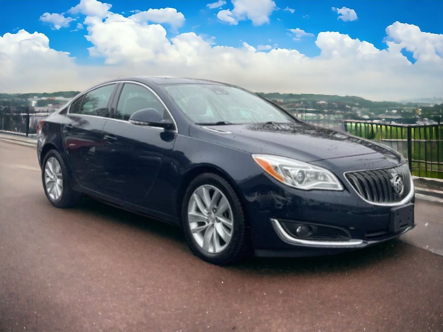 2017 Buick Regal 4dr Sdn Premium II FWD, available for sale in Waterbury, Connecticut | Jim Juliani Motors. Waterbury, Connecticut