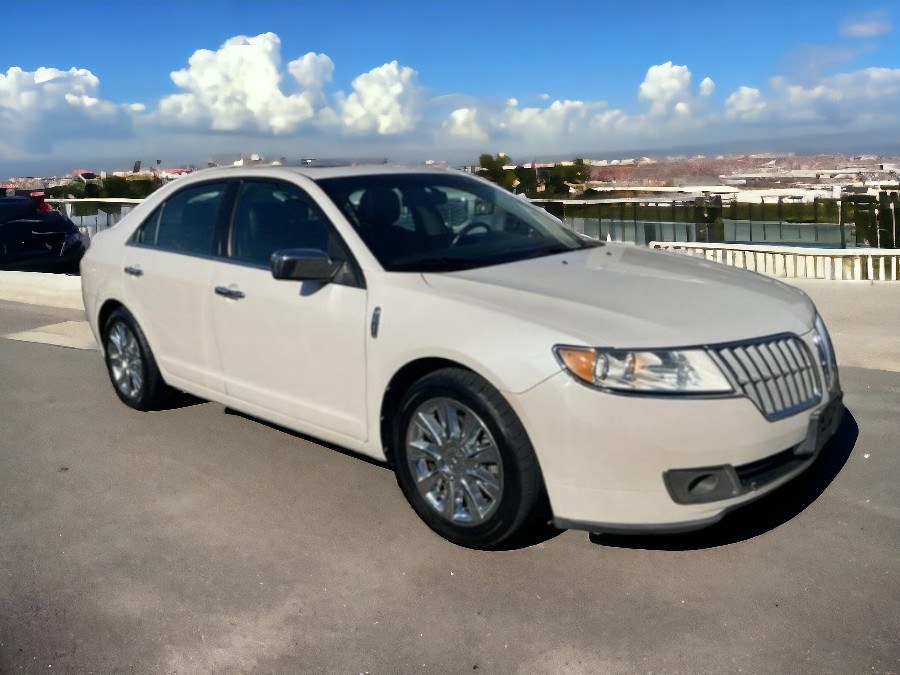 2012 Lincoln MKZ 4dr Sdn AWD, available for sale in Waterbury, Connecticut | Jim Juliani Motors. Waterbury, Connecticut