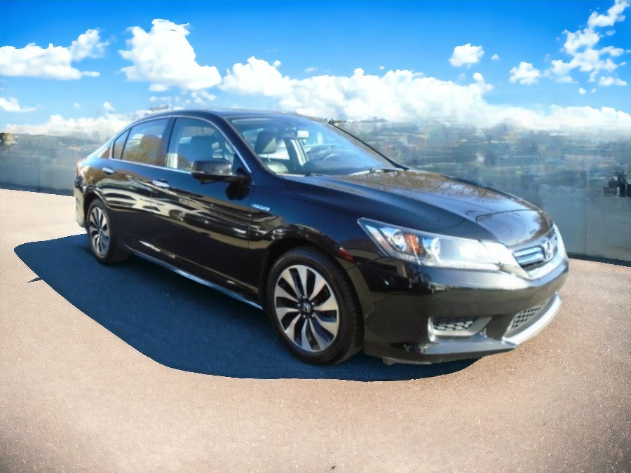 2015 Honda Accord Hybrid 4dr Sdn EX-L, available for sale in Waterbury, Connecticut | Jim Juliani Motors. Waterbury, Connecticut