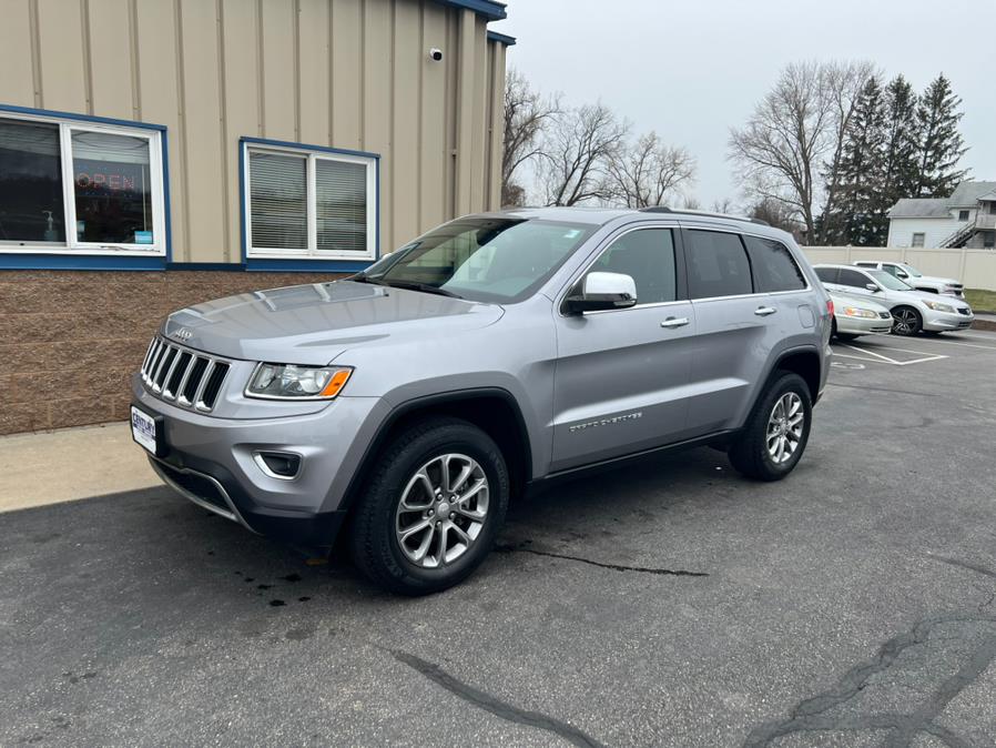 2014 Jeep Grand Cherokee 4WD 4dr Limited, available for sale in East Windsor, Connecticut | Century Auto And Truck. East Windsor, Connecticut