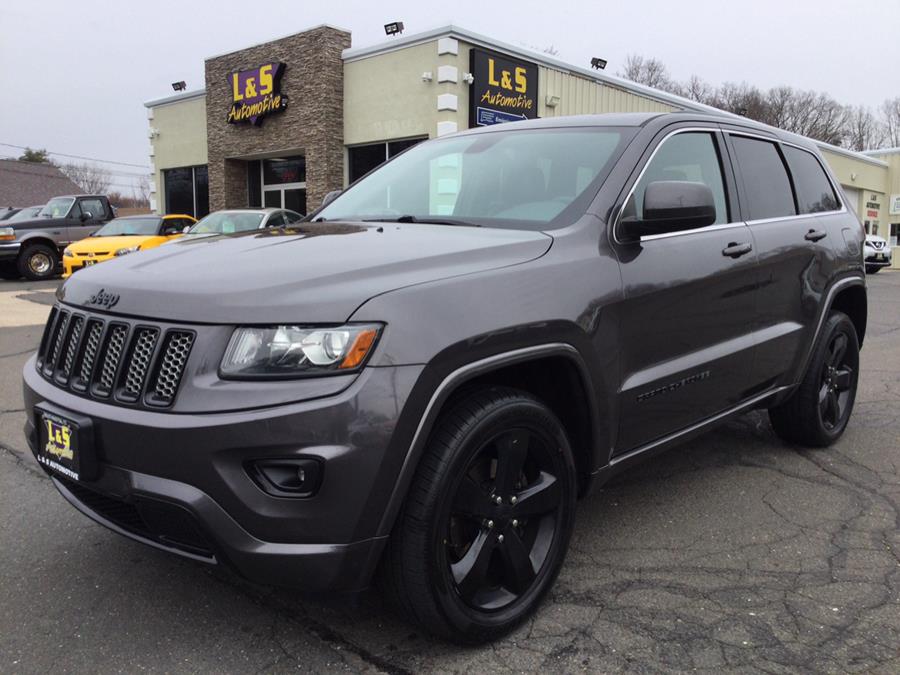 2015 Jeep Grand Cherokee 4WD 4dr Altitude, available for sale in Plantsville, Connecticut | L&S Automotive LLC. Plantsville, Connecticut