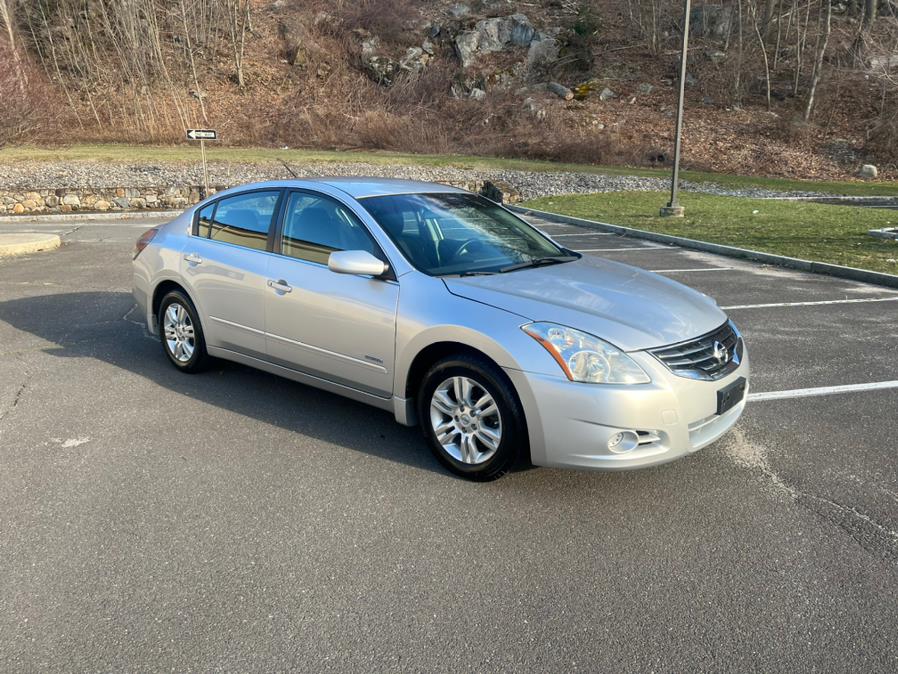 2011 Nissan Altima 4dr Sdn I4 eCVT Hybrid, available for sale in Waterbury, Connecticut | WT Auto LLC. Waterbury, Connecticut