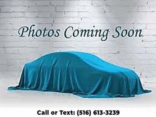 Used 2021 Honda HR-V in Great Neck, New York | Great Neck Car Buyers & Sellers. Great Neck, New York