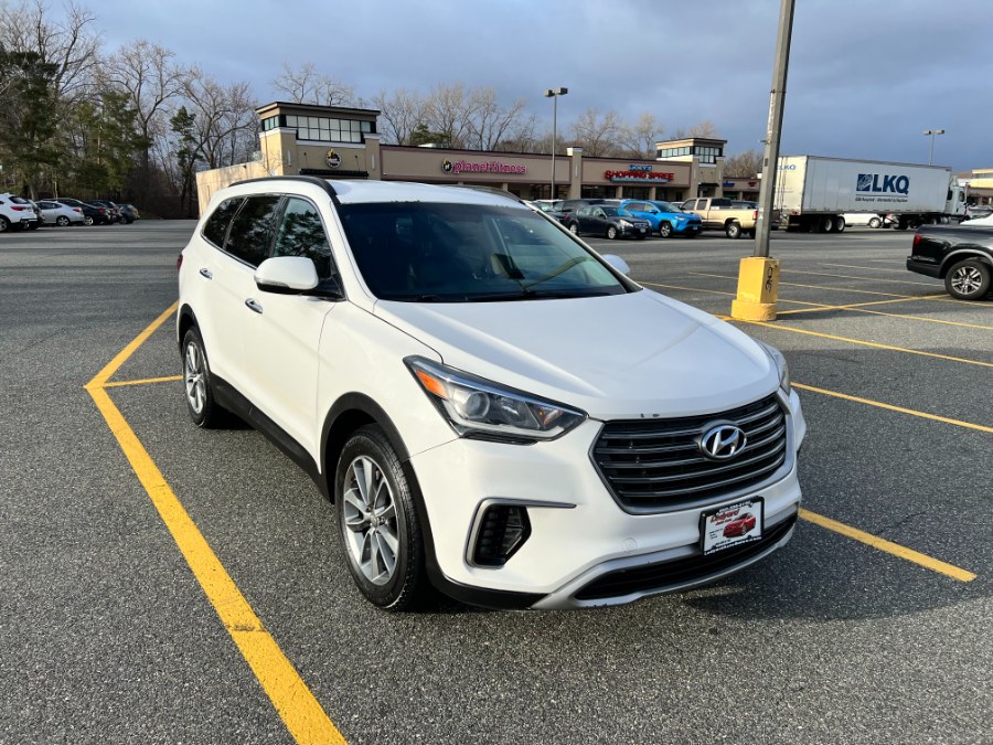 Used 2017 Hyundai Santa Fe in Hartford , Connecticut | Ledyard Auto Sale LLC. Hartford , Connecticut