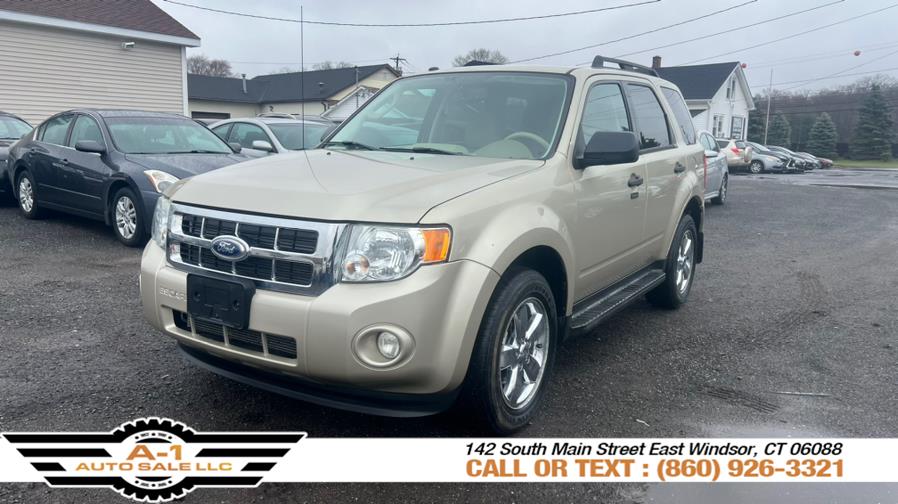 2011 Ford Escape 4WD 4dr XLT, available for sale in East Windsor, Connecticut | A1 Auto Sale LLC. East Windsor, Connecticut