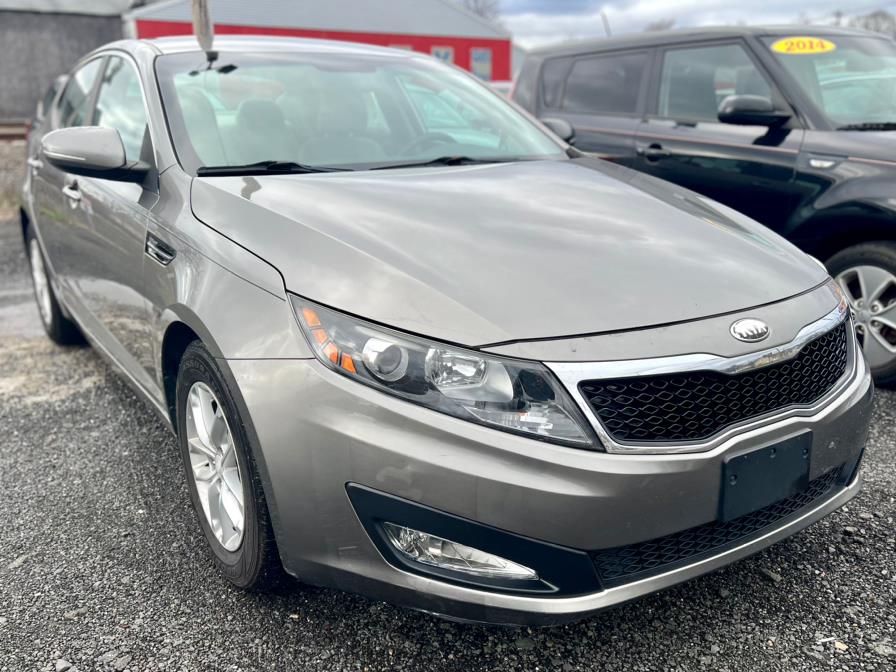 2013 Kia Optima 4dr Sdn LX, available for sale in Wallingford, Connecticut | Wallingford Auto Center LLC. Wallingford, Connecticut
