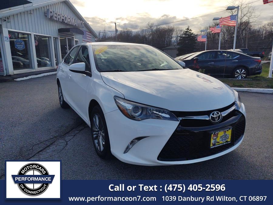 Used 2017 Toyota Camry in Wilton, Connecticut | Performance Motor Cars Of Connecticut LLC. Wilton, Connecticut