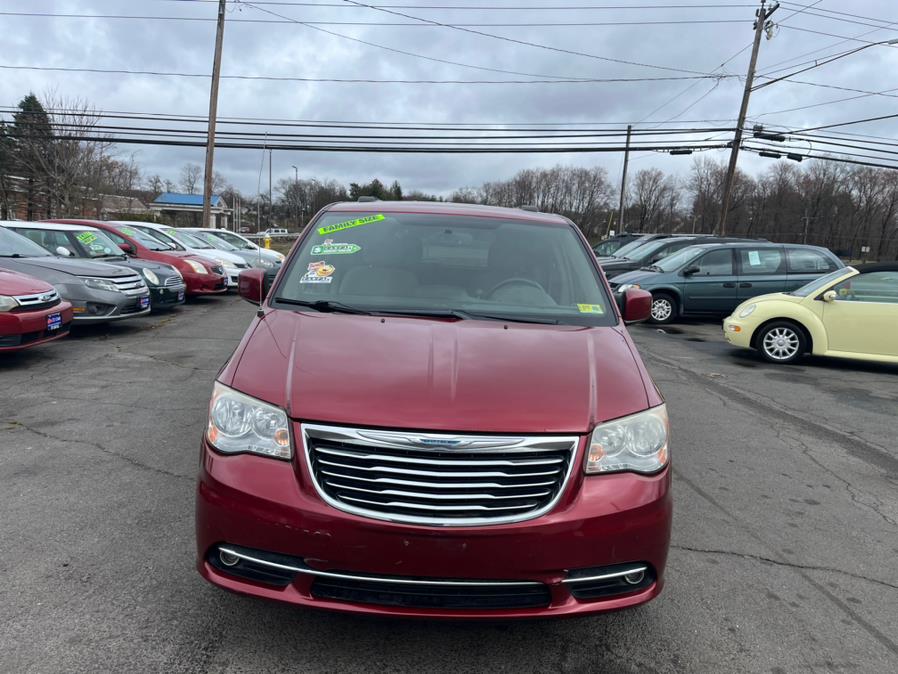 2014 Chrysler Town & Country 4dr Wgn Touring, available for sale in East Windsor, Connecticut | CT Car Co LLC. East Windsor, Connecticut