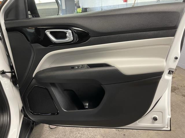 2022 Jeep Compass Limited, available for sale in Freehold, New Jersey | Shop Auto. Freehold, New Jersey 2022 Jeep Compass Limited, available for sale in Freehold, New Jersey | Shop Auto. Freehold, New Jersey