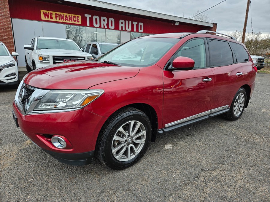 2014 Nissan Pathfinder SL AWD Leather & Sunrrof 3rd Raw, available for sale in East Windsor, Connecticut | Toro Auto. East Windsor, Connecticut