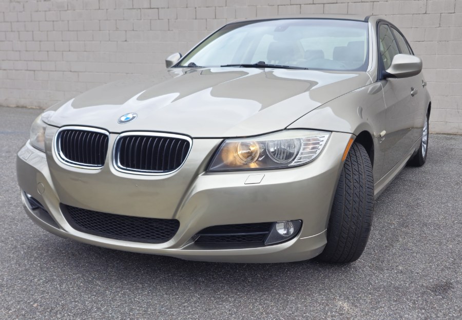 2009 BMW 3 Series 4dr Sdn 328i xDrive AWD, available for sale in Clinton, Connecticut | M&M Motors International. Clinton, Connecticut 2009 BMW 3 Series 4dr Sdn 328i xDrive AWD, available for sale in Clinton, Connecticut | M&M Motors International. Clinton, Connecticut