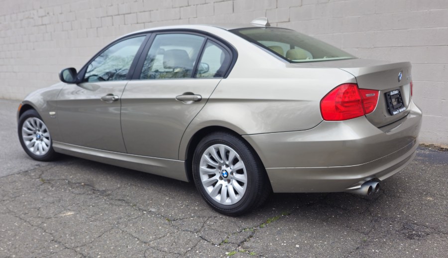 2009 BMW 3 Series 4dr Sdn 328i xDrive AWD, available for sale in Clinton, Connecticut | M&M Motors International. Clinton, Connecticut 2009 BMW 3 Series 4dr Sdn 328i xDrive AWD, available for sale in Clinton, Connecticut | M&M Motors International. Clinton, Connecticut
