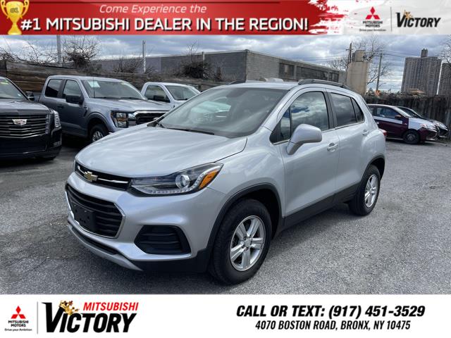 Used 2020 Chevrolet Trax in Bronx, New York | Victory Mitsubishi and Pre-Owned Super Center. Bronx, New York