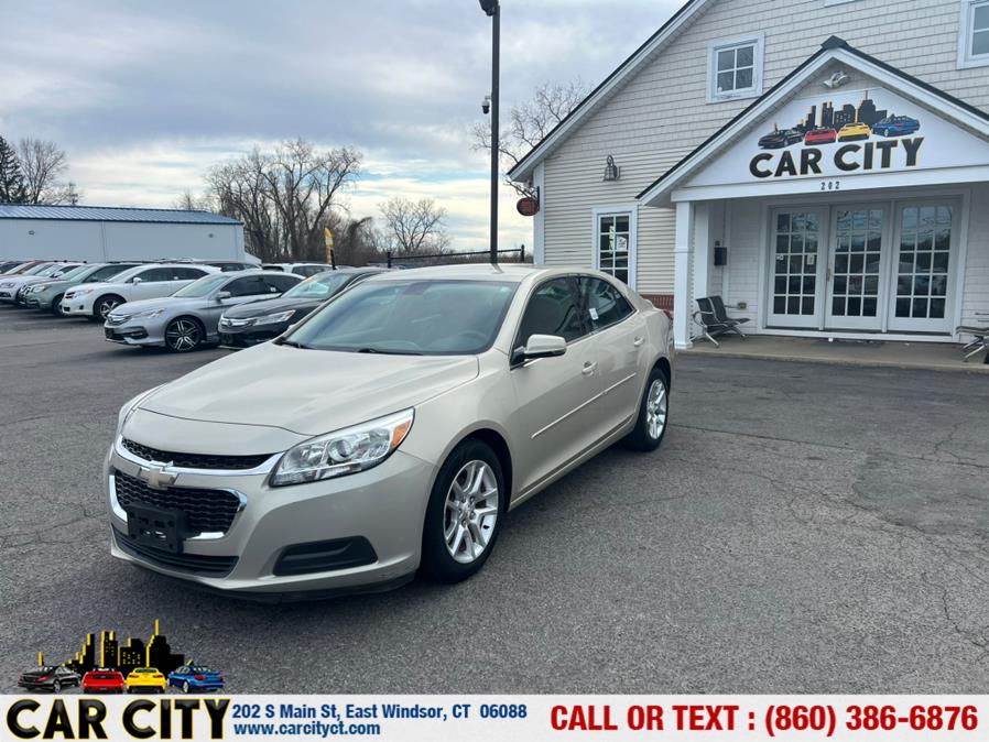 2014 Chevrolet Malibu 4dr Sdn LT w/1LT, available for sale in East Windsor, Connecticut | Car City LLC. East Windsor, Connecticut