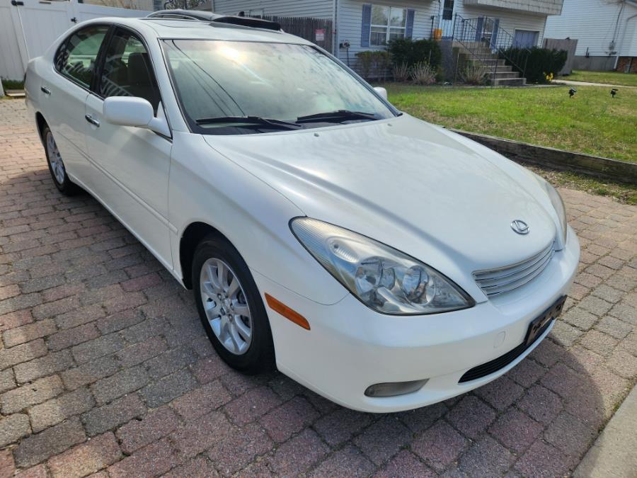 2004 Lexus ES 330 4dr Sdn, available for sale in West Babylon, New York | SGM Auto Sales. West Babylon, New York