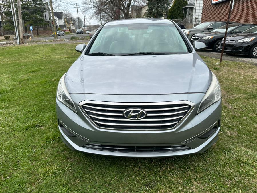 Used 2015 Hyundai Sonata in Danbury, Connecticut | Safe Used Auto Sales LLC. Danbury, Connecticut