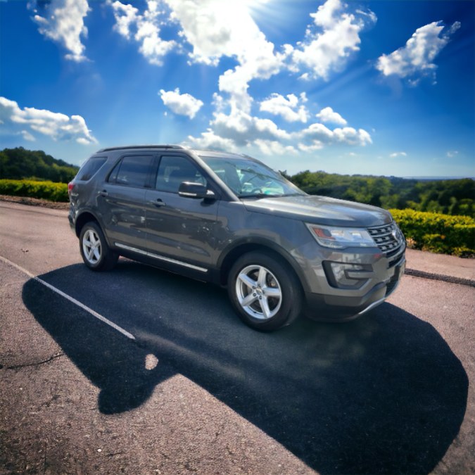 Used 2016 Ford Explorer in Waterbury, Connecticut | Jim Juliani Motors. Waterbury, Connecticut
