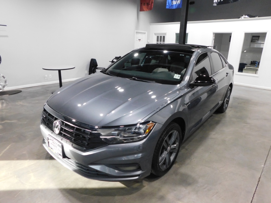 2019 Volkswagen Jetta R-Line photo 3