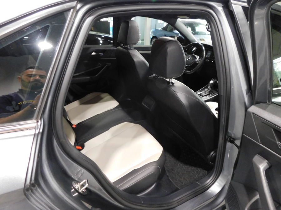 2019 Volkswagen Jetta R-Line Auto w/SULEV, available for sale in Lodi, New Jersey | Soliman Motors. Lodi, New Jersey 2019 Volkswagen Jetta R-Line Auto w/SULEV, available for sale in Lodi, New Jersey | Soliman Motors. Lodi, New Jersey