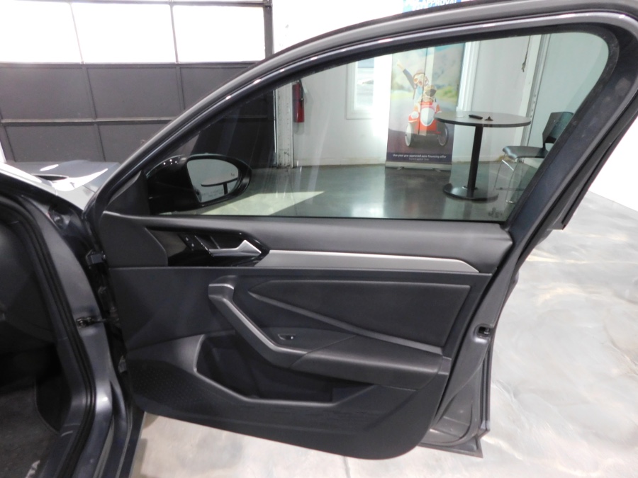 2019 Volkswagen Jetta R-Line Auto w/SULEV, available for sale in Lodi, New Jersey | Soliman Motors. Lodi, New Jersey 2019 Volkswagen Jetta R-Line Auto w/SULEV, available for sale in Lodi, New Jersey | Soliman Motors. Lodi, New Jersey
