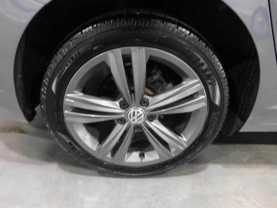 2019 Volkswagen Jetta R-Line Auto w/SULEV, available for sale in Lodi, New Jersey | Soliman Motors. Lodi, New Jersey 2019 Volkswagen Jetta R-Line Auto w/SULEV, available for sale in Lodi, New Jersey | Soliman Motors. Lodi, New Jersey