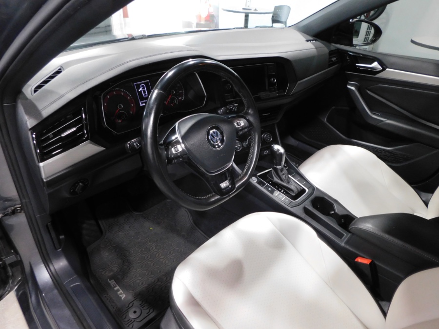 2019 Volkswagen Jetta R-Line Auto w/SULEV, available for sale in Lodi, New Jersey | Soliman Motors. Lodi, New Jersey 2019 Volkswagen Jetta R-Line Auto w/SULEV, available for sale in Lodi, New Jersey | Soliman Motors. Lodi, New Jersey