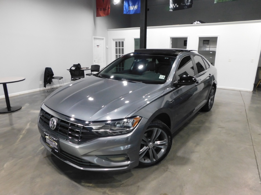 2019 Volkswagen Jetta R-Line Auto w/SULEV, available for sale in Lodi, New Jersey | Soliman Motors. Lodi, New Jersey 2019 Volkswagen Jetta R-Line Auto w/SULEV, available for sale in Lodi, New Jersey | Soliman Motors. Lodi, New Jersey
