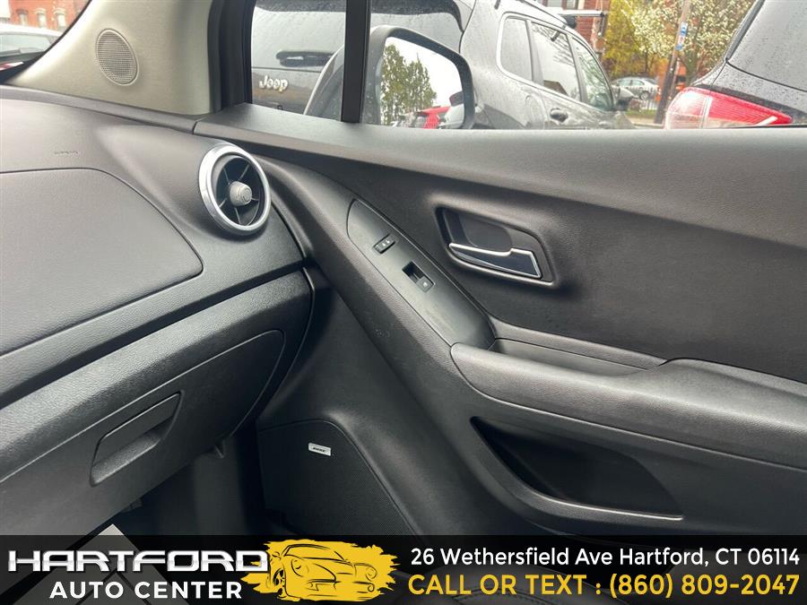 2015 Chevrolet Trax LTZ AWD 4dr Crossover, available for sale in Hartford, Connecticut | Hartford Auto Center LLC. Hartford, Connecticut