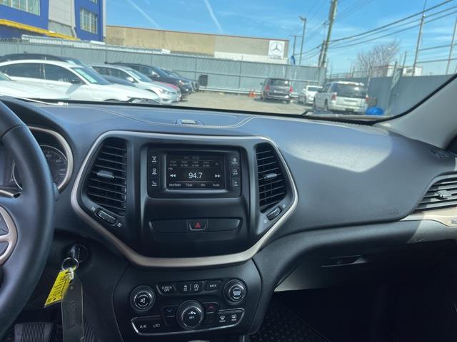 2017 Jeep Cherokee Sport, available for sale in Freehold, New Jersey | Shop Auto. Freehold, New Jersey 2017 Jeep Cherokee Sport, available for sale in Freehold, New Jersey | Shop Auto. Freehold, New Jersey