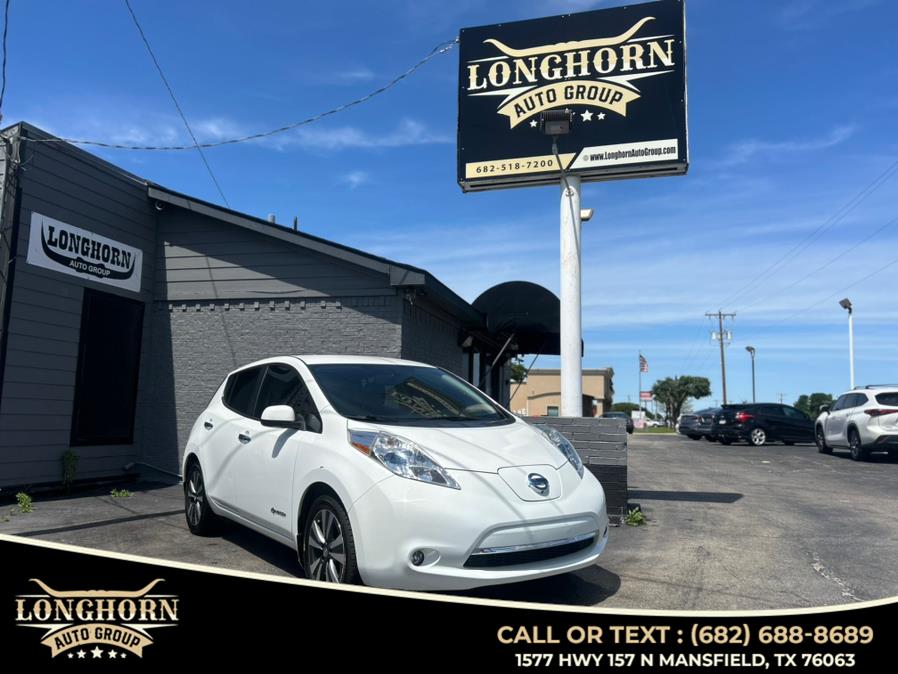2015 Nissan LEAF 4dr HB SV *Ltd Avail*, available for sale in Mansfield, Texas | Longhorn Auto Group. Mansfield, Texas