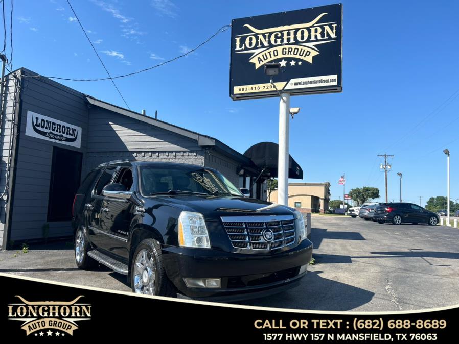 2009 Cadillac Escalade AWD 4dr, available for sale in Mansfield, Texas | Longhorn Auto Group. Mansfield, Texas