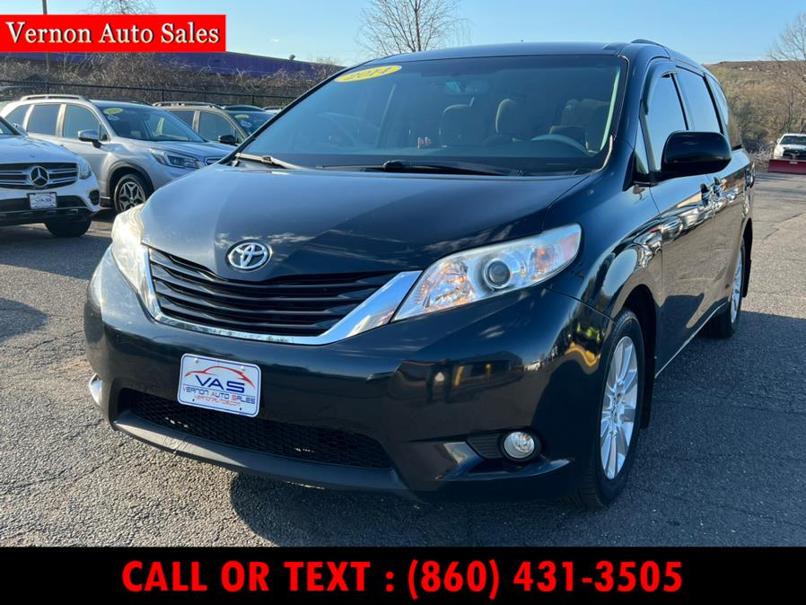Used 2014 Toyota Sienna in Manchester, Connecticut | Vernon Auto Sale & Service. Manchester, Connecticut