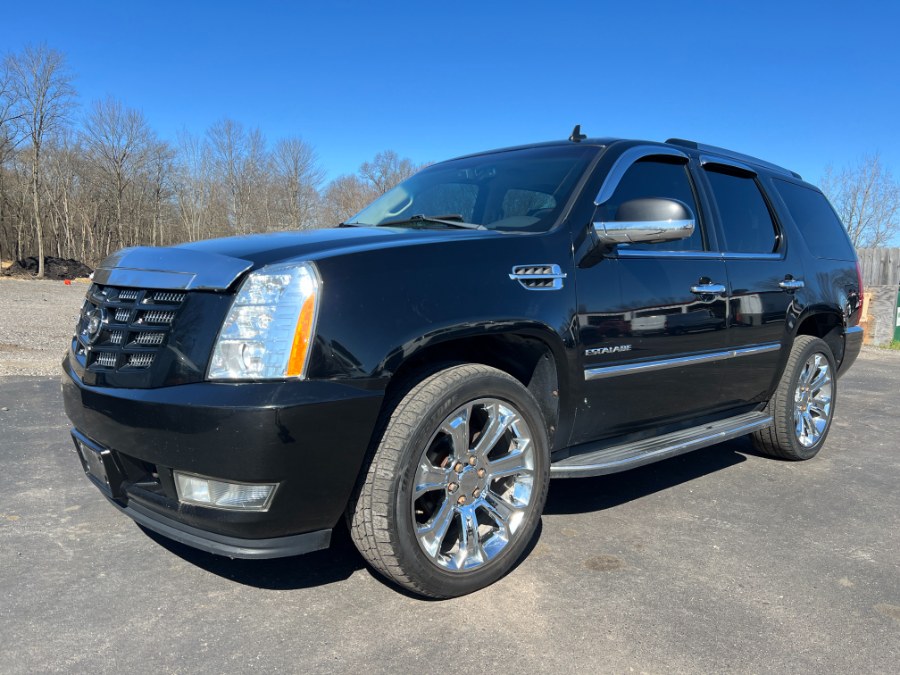 2011 Cadillac Escalade AWD 4dr Luxury, available for sale in Ortonville, Michigan | Marsh Auto Sales LLC. Ortonville, Michigan
