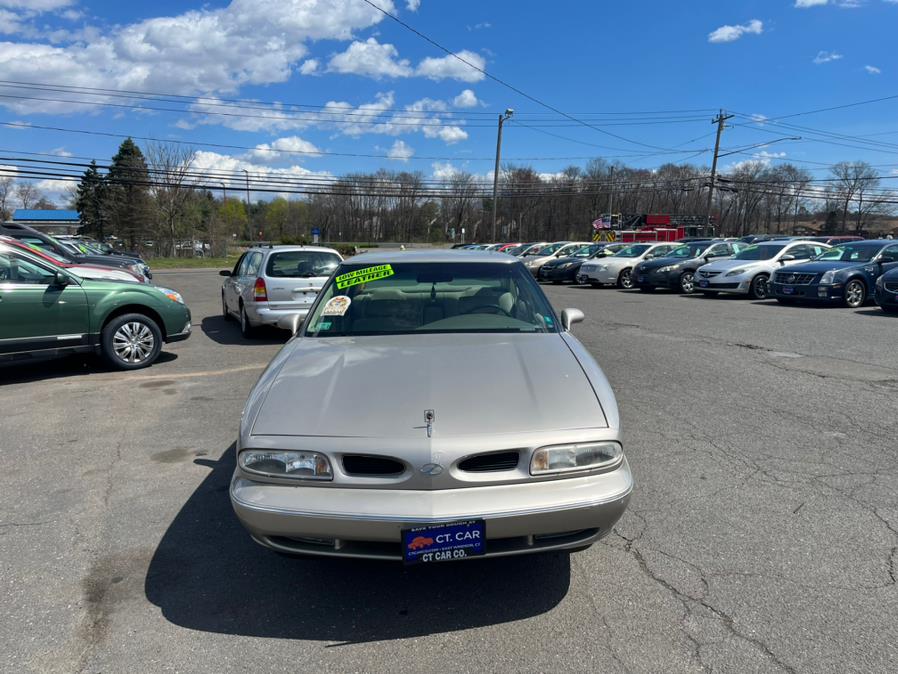 Used 1996 Oldsmobile 88 in East Windsor, Connecticut | CT Car Co LLC. East Windsor, Connecticut