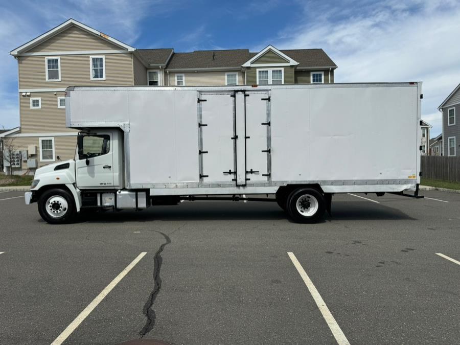 2017 Hino 268A 26FT A.M.HARIE DRY MOVING BOX NON CDL, available for sale in Paterson, New Jersey | Speedway Commercial Motors LLC. Paterson, New Jersey 2017 Hino 268A 26FT A.M.HARIE DRY MOVING BOX NON CDL, available for sale in Paterson, New Jersey | Speedway Commercial Motors LLC. Paterson, New Jersey