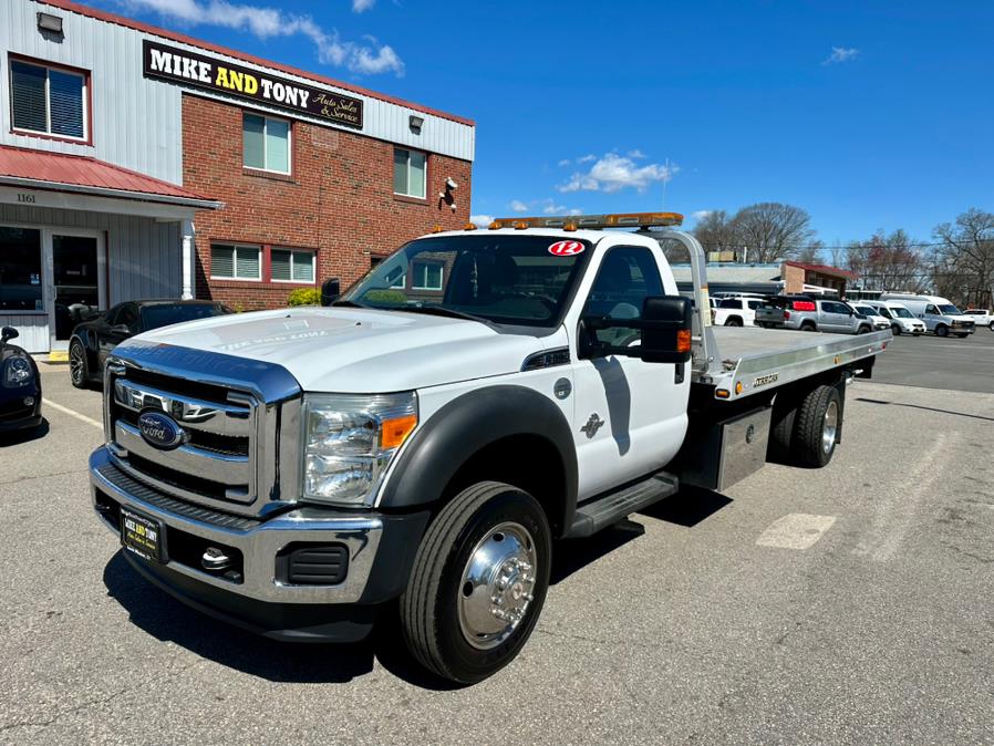 2012 Ford Super Duty F-550 DRW 2WD Reg Cab 201" WB 120" CA XLT, available for sale in South Windsor, Connecticut | Mike And Tony Auto Sales, Inc. South Windsor, Connecticut