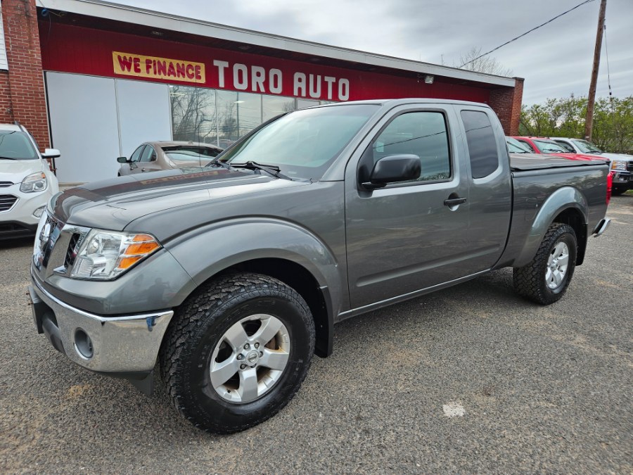 2009 Nissan Frontier SE 4WD 4.0V6, available for sale in East Windsor, Connecticut | Toro Auto. East Windsor, Connecticut