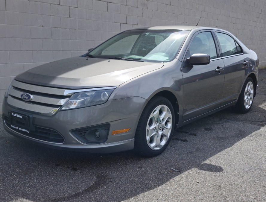Used 2010 Ford Fusion in Clinton, Connecticut | M&M Motors International. Clinton, Connecticut