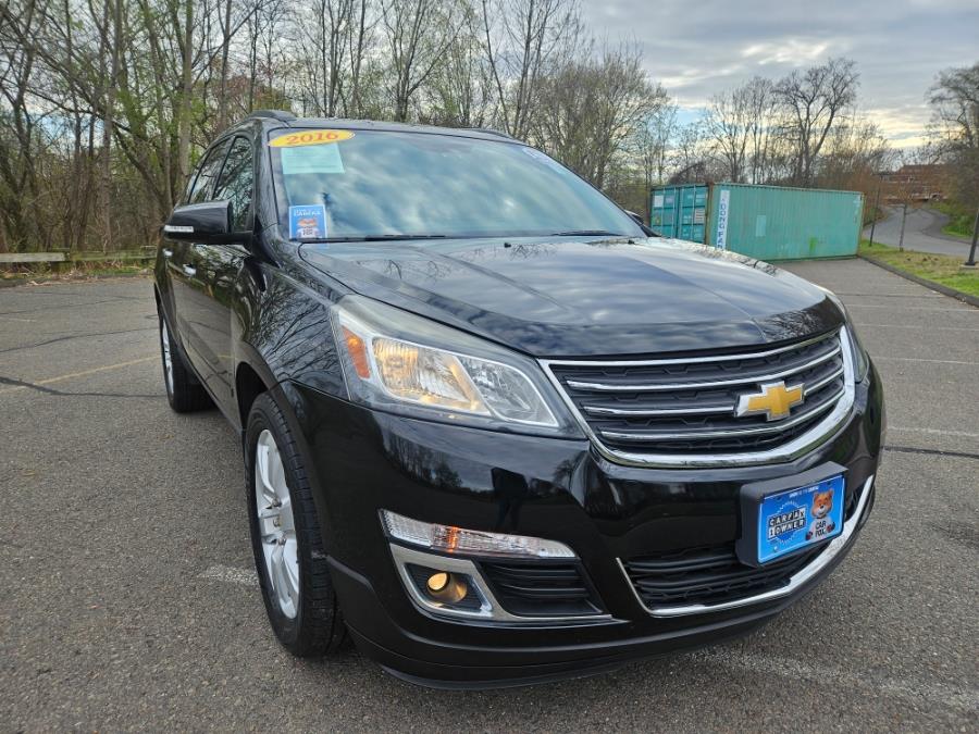 2016 Chevrolet Traverse AWD 4dr LT w/1LT, available for sale in New Britain, Connecticut | Supreme Automotive. New Britain, Connecticut